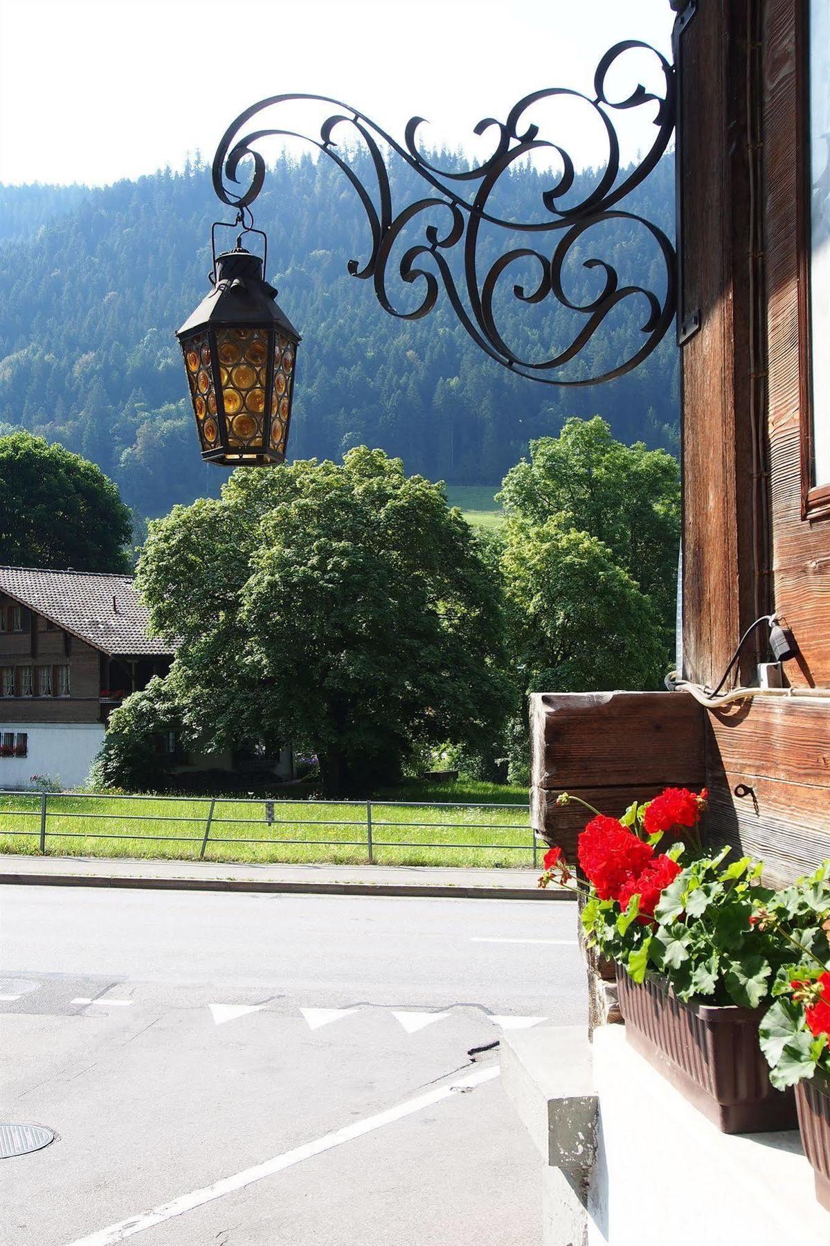 Hotel Simmental Больтиген Экстерьер фото